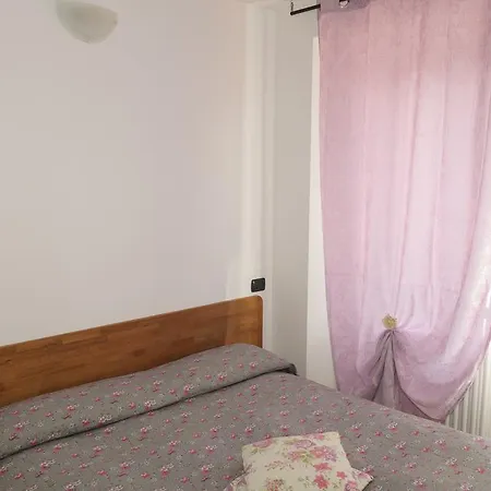 Hébergement de vacances Casa Vacanza Cristina *